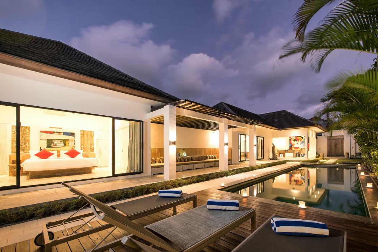 Villa Angel Seminyak Esterno foto