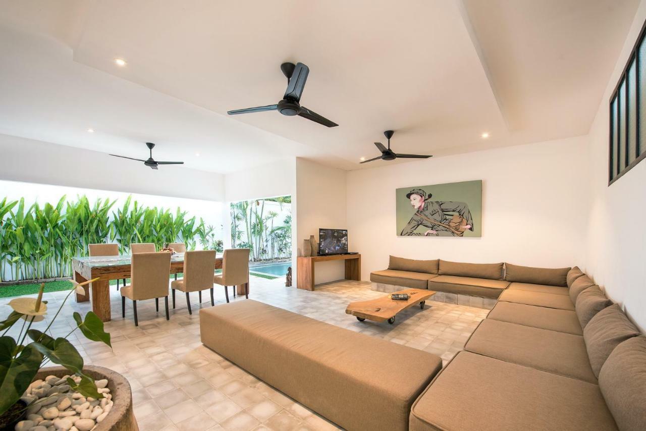 Villa Angel Seminyak Esterno foto